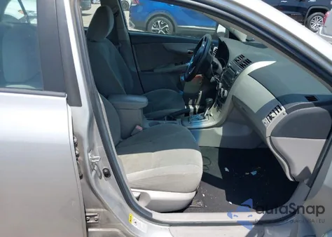 2011 Toyota Corolla Le z USA, uszkodzony, nr VIN 2T1BU4EE0BC559484